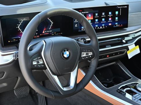 New 2026 BMW X5 sDrive40i image 12