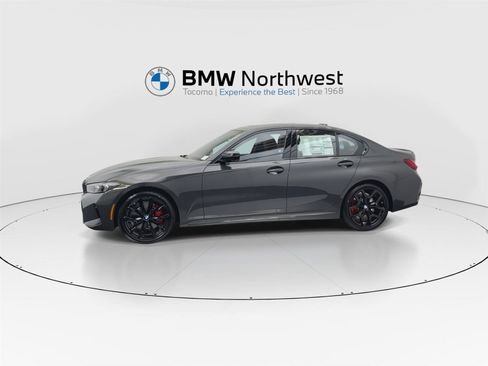 New 2026 BMW 330i xDrive Sedan w/ M Sport Package AWD/4WD image 10
