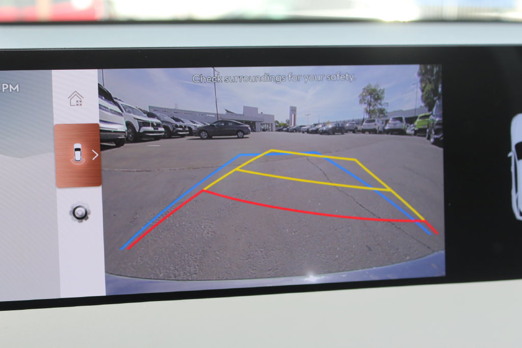 Used 2026 Genesis GV70 2.5T Select AWD/4WD image 30