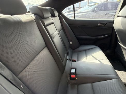 Used 2021 Lexus IS 300 w/ Comfort Package RWD image 41