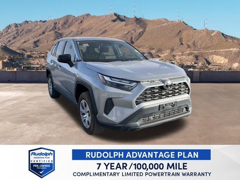 Used 2024 Toyota RAV4 LE image 8