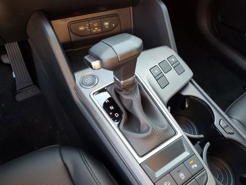 New 2026 Kia Sportage X-Line w/ X-Line Technology Package image 18