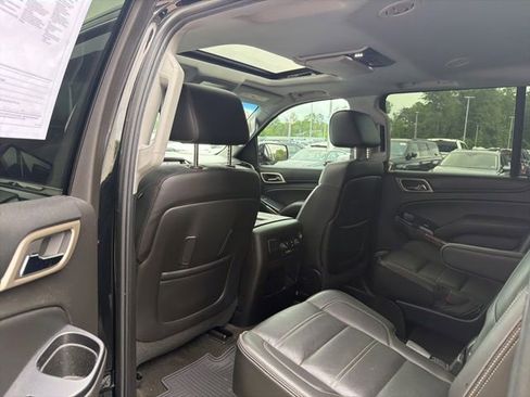 Used 2015 GMC Yukon XL Denali w/ Premium Package AWD/4WD image 14