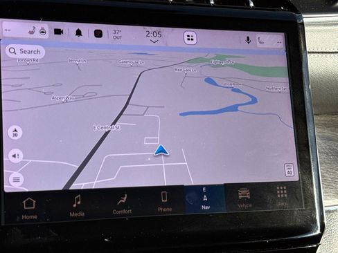 Used 2024 Jeep Grand Cherokee L Overland image 21