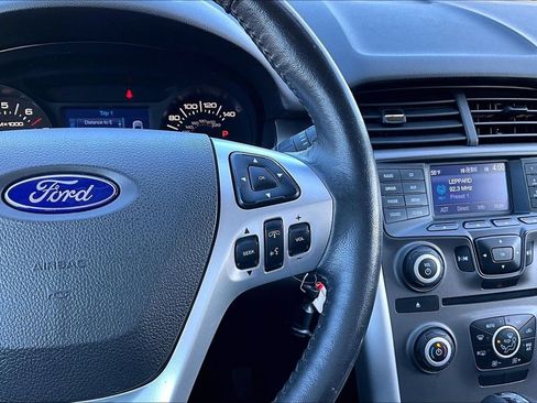 Used 2014 Ford Edge SEL AWD/4WD image 25