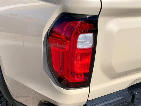 Used 2024 GMC Canyon AT4 w/ Technology Package image 29