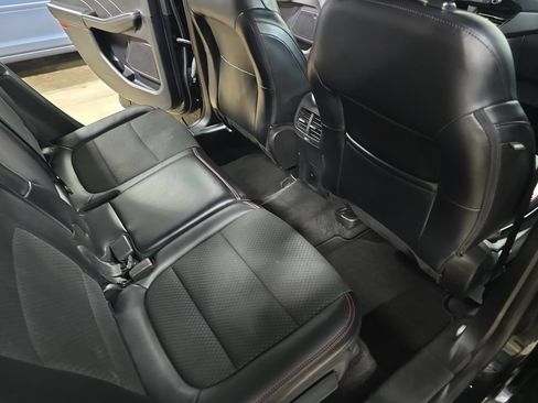 Used 2024 Ford Escape ST-Line FWD image 12