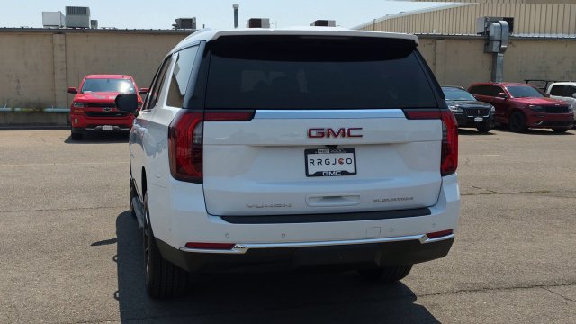New 2026 GMC Yukon Elevation AWD/4WD image 9