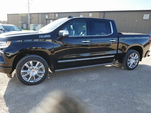 New 2026 Chevrolet Silverado 1500 High Country image 8