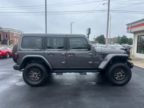 Used 2022 Jeep Wrangler Unlimited Rubicon w/ Trailer Tow Package AWD/4WD image 4
