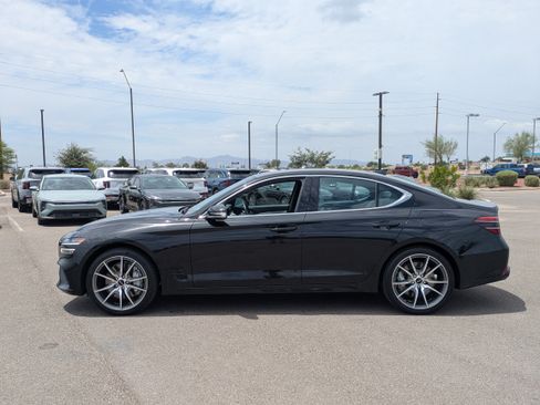 Used 2024 Genesis G70 2.5T RWD image 2