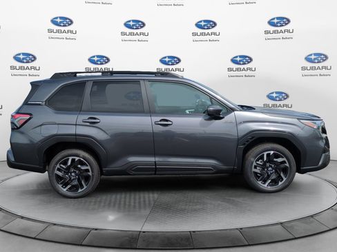 New 2026 Subaru Forester Premium AWD/4WD image 6