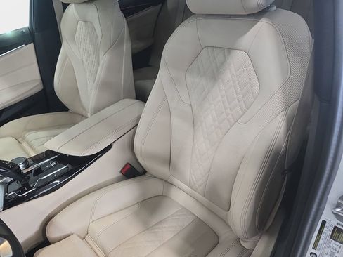 Certified 2023 BMW 530i w/ Premium Package RWD image 21