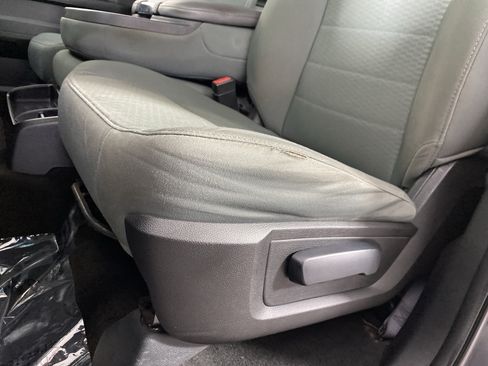 Used 2015 RAM 1500 Express AWD/4WD image 14