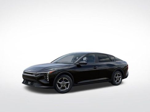 New 2026 Kia K4 LXS image 3
