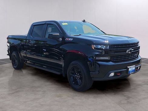 Used 2019 Chevrolet Silverado 1500 LT Trail Boss AWD/4WD image 3