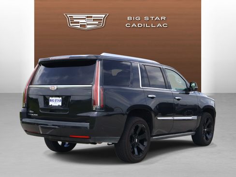 Used 2019 Cadillac Escalade Premium Luxury AWD/4WD image 5