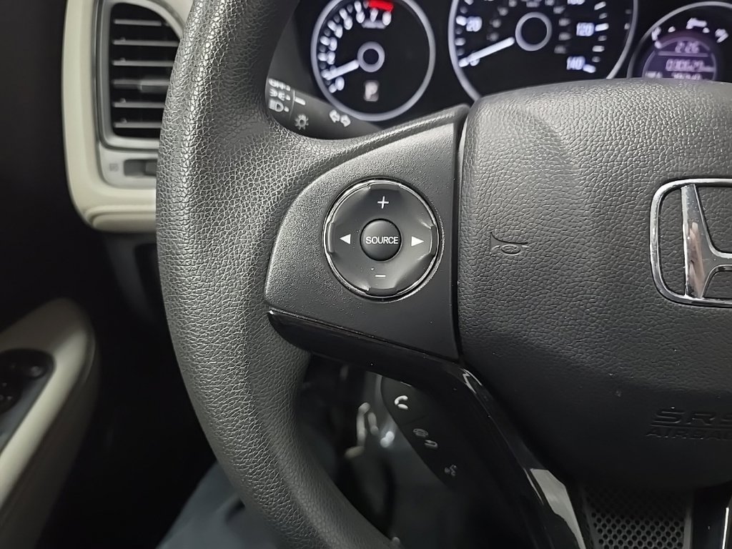 Used 2022 Honda HR-V LX image 19
