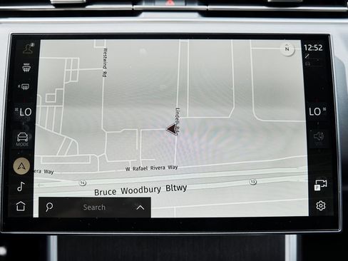 Used 2025 Land Rover Range Rover SE AWD/4WD image 66