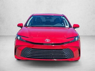 Used 2025 Toyota Camry LE video 2