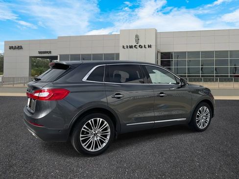Used 2018 Lincoln MKX Reserve w/ Luxury Package image 4