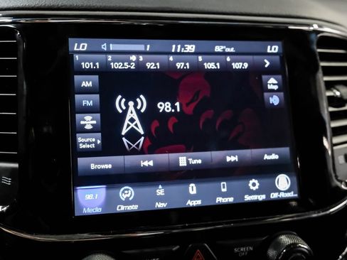 Used 2021 Jeep Grand Cherokee Limited AWD/4WD image 29