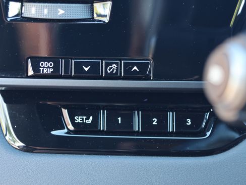 Certified 2025 Lexus RX 350 Premium w/ Accessory Package (Z1) image 14