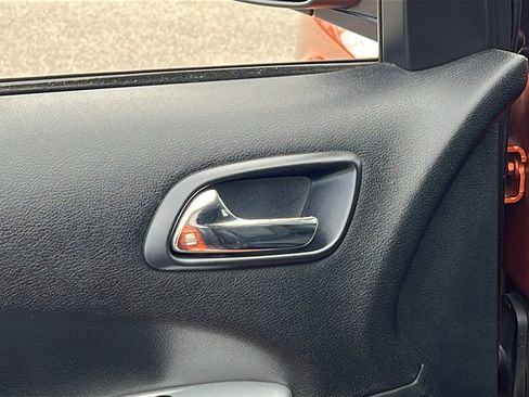 Used 2011 Dodge Journey Express image 10