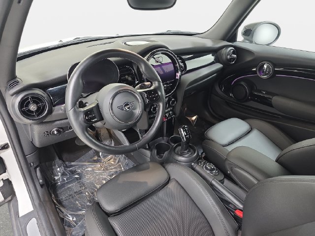 Certified 2024 MINI Cooper S FWD image 9