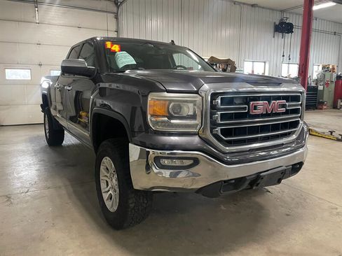 Used 2014 GMC Sierra 1500 SLE image 4