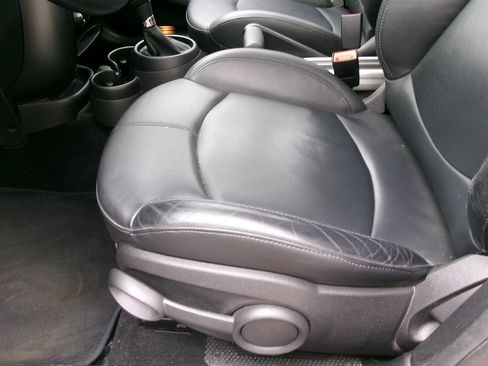 Used 2016 MINI Cooper Countryman S image 13