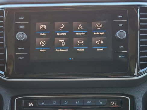 Used 2021 Volkswagen Atlas SEL image 17