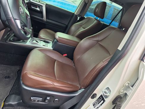 Used 2023 Toyota 4Runner Limited AWD/4WD image 6