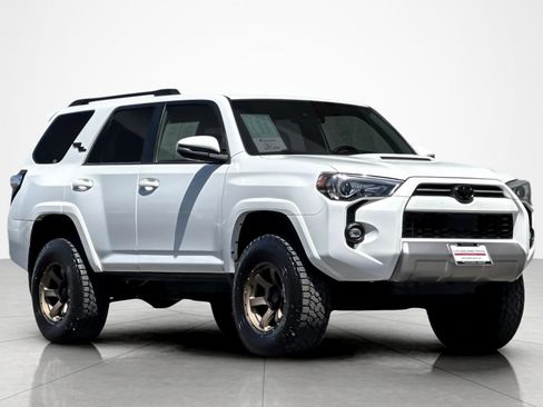 Certified 2023 Toyota 4Runner TRD Off-Road Premium w/ Moonroof Package AWD/4WD image 7
