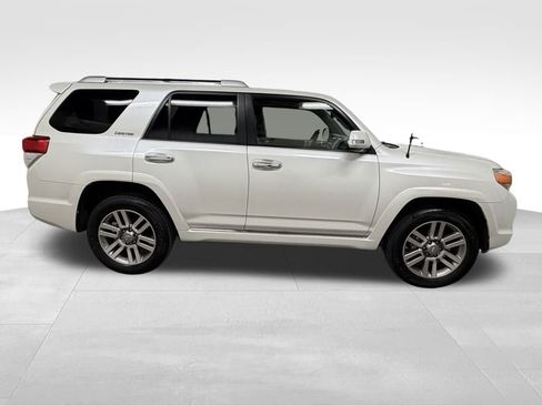 Used 2013 Toyota 4Runner Limited AWD/4WD image 9