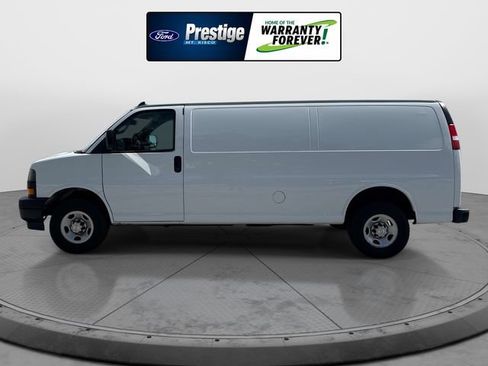 Used 2021 Chevrolet Express 2500 Extended w/ Driver Convenience Package RWD image 7