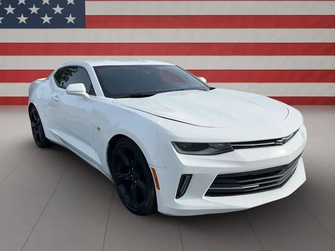 Used 2018 Chevrolet Camaro LT w/ RS Package image 3