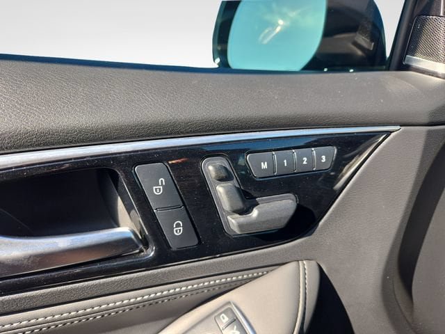 Used 2019 INFINITI QX30 AWD image 23