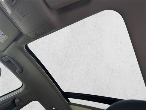 Used 2021 Volkswagen Atlas SEL AWD/4WD image 15