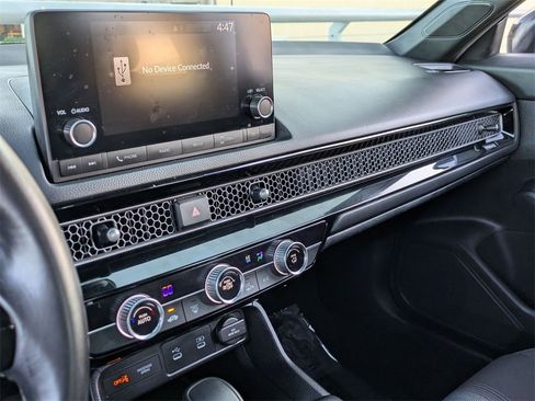 Used 2025 Honda Civic Sport image 15