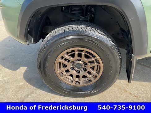 Used 2022 Toyota Tacoma SR5 w/ Trail Edition image 2