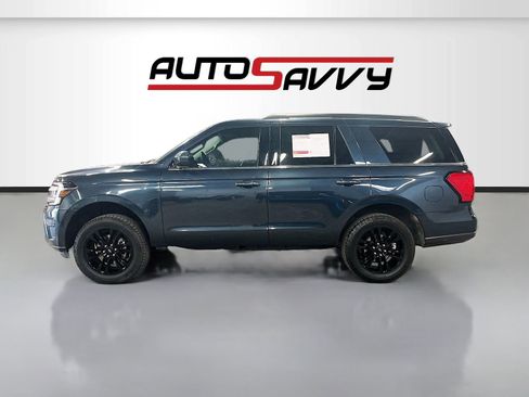 Used 2024 Ford Expedition XLT AWD/4WD image 4