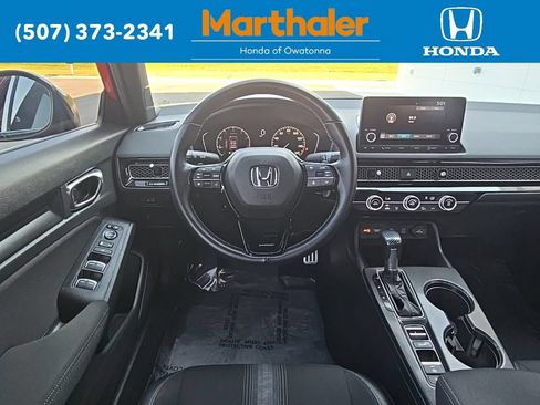 Used 2025 Honda Civic Sport image 24