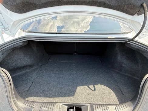 Used 2025 Ford Mustang GT Premium RWD image 7