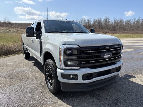 Used 2026 Ford F350 Platinum image 7