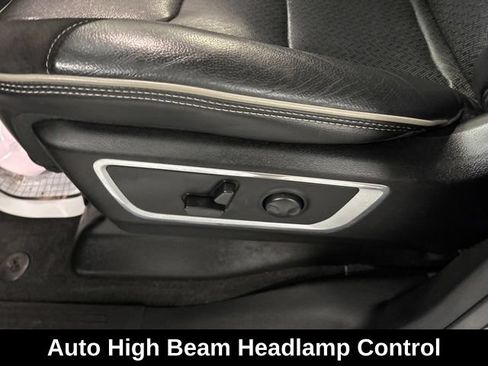 Used 2023 RAM 1500 Laramie AWD/4WD image 17