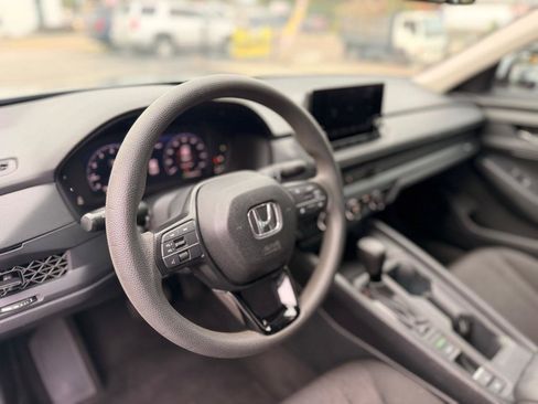 Used 2024 Honda Accord LX image 11