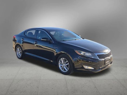 Used 2013 Kia Optima LX image 8