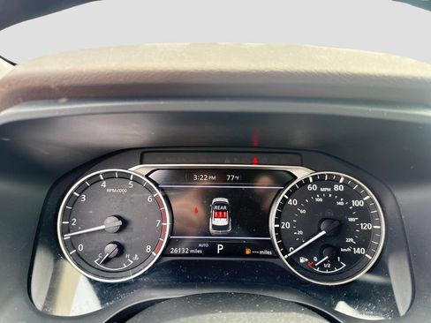 Used 2023 Nissan Rogue SV AWD/4WD image 15