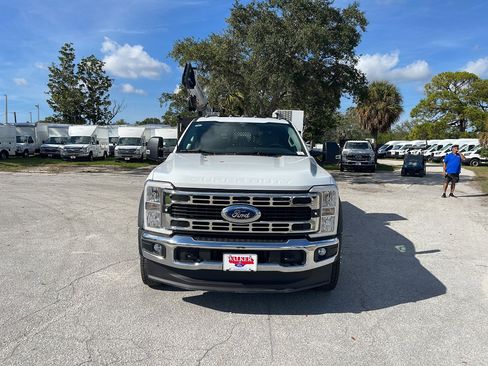 New 2026 Ford F550 4x4 SuperCab Super Duty image 3